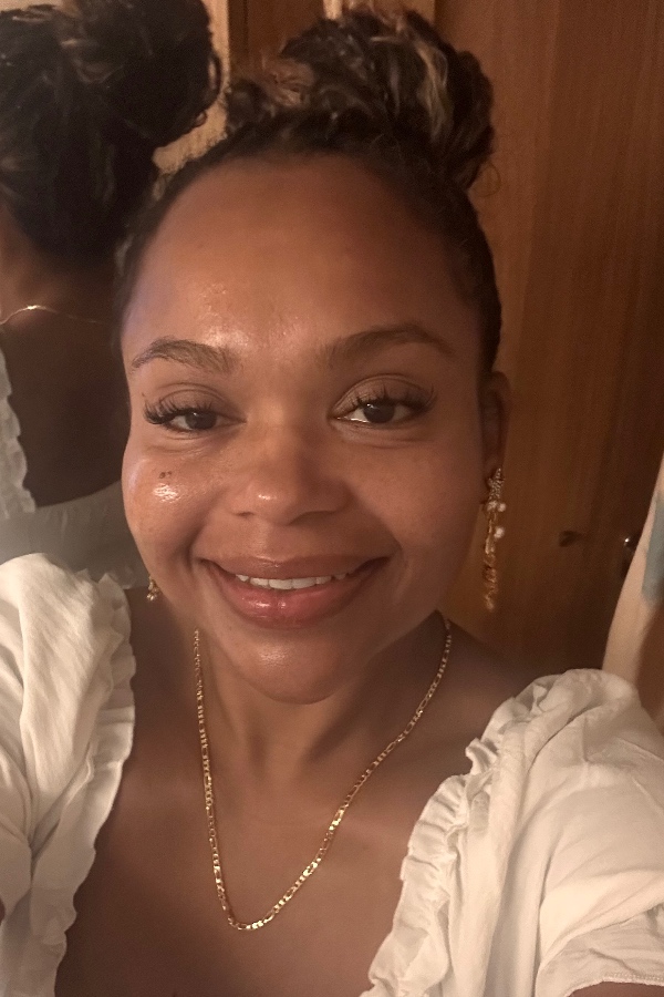 Cruise Brothers Travel Agent Samantha Johnson